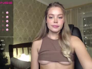 latina cam girl shykitten111 image #716668