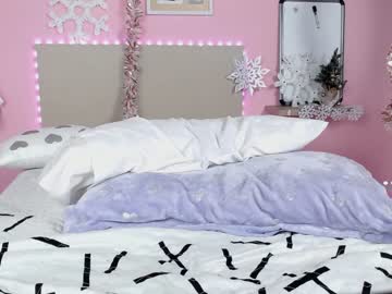latina cam girl little_effy18 image #501868