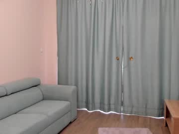 latina cam girl elaanna image #3031074