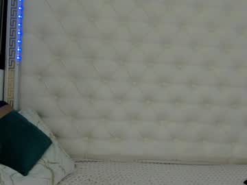 latina cam girl hotfallingdevil image #2020565