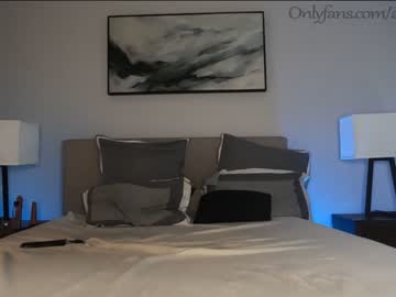 latina cam couple ari_lovexo image #1888278