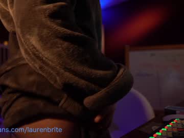 latina cam girl laurenbrite image #904627