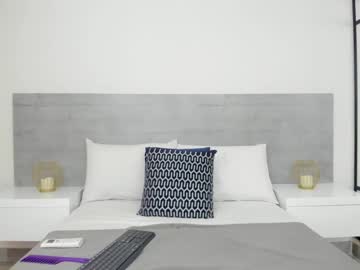 latina cam girl julietastong image #3198140