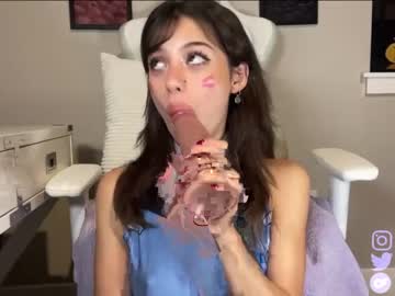 latina cam girl cerise_angelic image #3516794