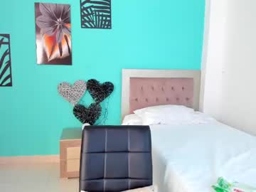 latina cam girl roberta_lipa image #2470160