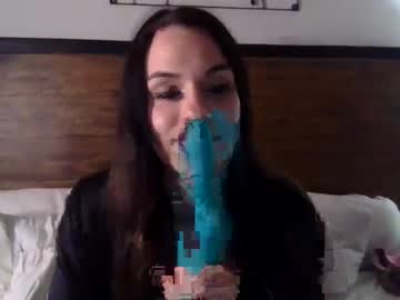 latina cam girl 2sexystunner image #1115938