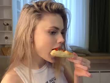 latina cam girl catecrago image #4691917