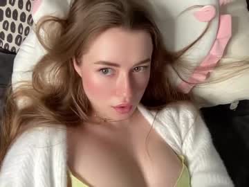 latina cam girl strawberryjamx image #1968722