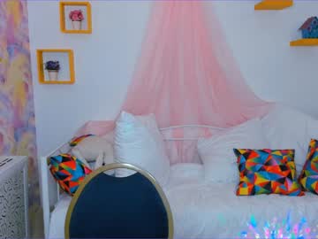 latina cam girl elizabeth_wong image #45785