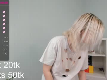 latina cam girl _naked_heart_ image #3754738