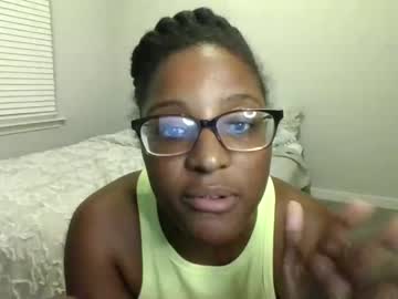 latina cam girl cocostreet image #2377004