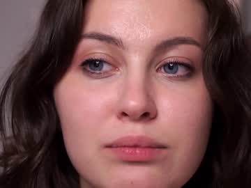 latina cam girl antoniaballe image #4139361