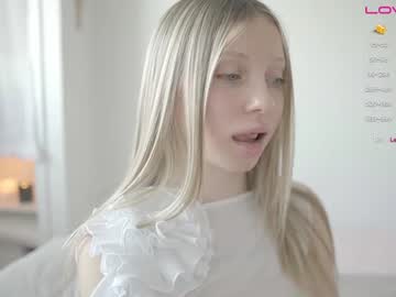 latina cam girl pureangeldolores image #4006515