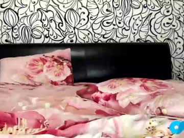 latina cam girl lily_holy image #2942759