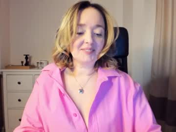 latina cam girl braingirl image #912189