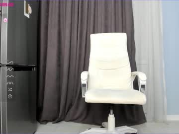 latina cam girl emma_clarc image #2504380