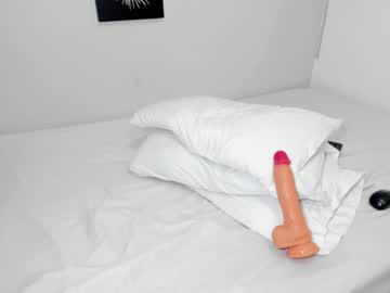 latina cam girl cute_molly18 image #1000237