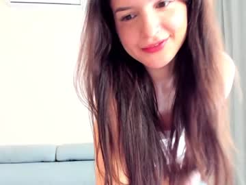 latina cam girl elaanna image #3838773