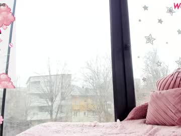 latina cam girl sassyt33n image #4358436
