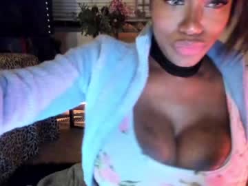 latina cam girl napudi1 image #814158