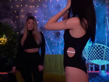 latina cam couple kira0541 image #2408422