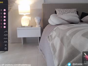 latina cam girl smileyouarehere image #3446587