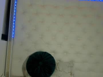 latina cam girl hotfallingdevil image #2326487