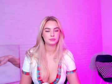 latina cam girl 8a8y_nura image #804595