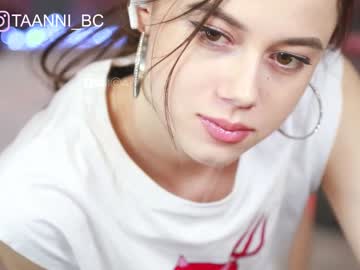latina cam girl taanni_bc image #1423975