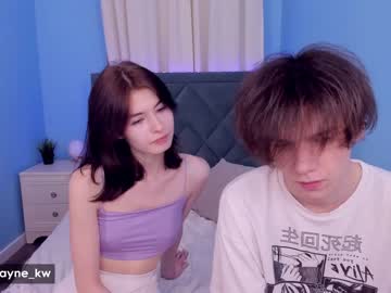 latina cam girl kimwaynekw image #1407378