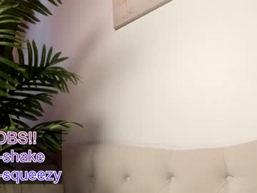 latina cam girl elliy_coy image #3016619