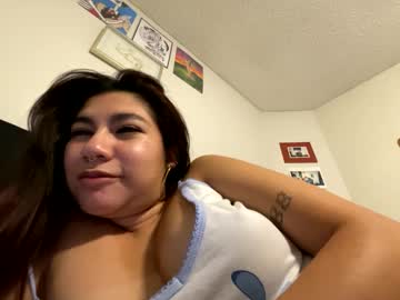 latina cam girl zennybug image #4717390