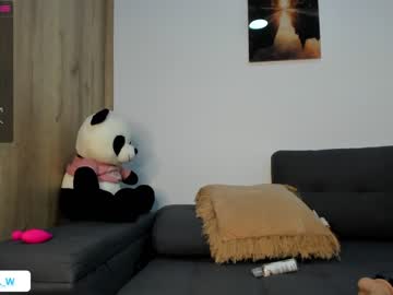 latina cam girl abigail_w image #2884626