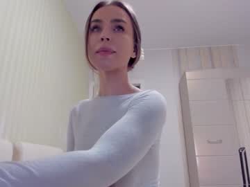 latina cam girl aminaswan_ image #3218083