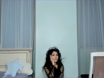 latina cam girl azumi_01 image #1463852