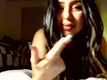 latina cam girl cloudsbell image #2277499