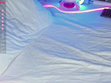 latina cam girl queenafina image #877872