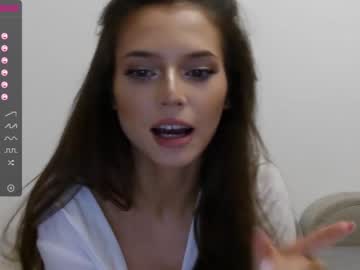 latina cam girl isia_slay image #601094
