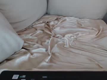 latina cam girl _natycutei19 image #2046819