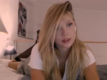 latina cam girl bitter_moon image #2614178