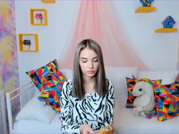 latina cam girl amelia__williams image #380541