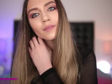latina cam girl shy_jane image #667133