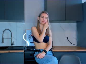 latina cam girl lilianheap image #4612628