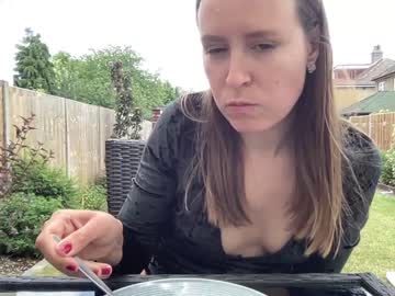 latina cam girl eatmypie69 image #1390211