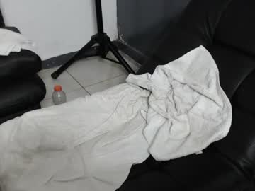 latina cam couple danyxxx2013 image #2235486