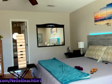 latina cam girl nellebeachgirl image #2289448