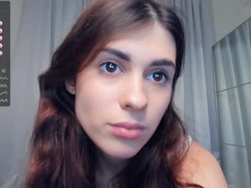 latina cam girl love_storiesa image #3585940