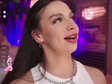 latina cam girl lunanight_ image #4656072