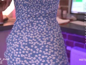latina cam girl lil_eva image #1385738