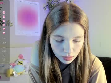 latina cam girl shycinderella image #4381398